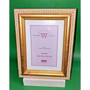 The Weston Gallery Italian Wood Capri Collection Picture Frame 7"x9" Hold 5" x7"